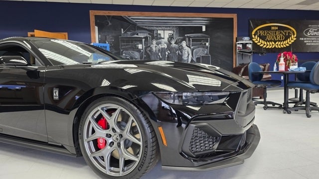 2025 Ford Mustang GT Premium Shelby GT350