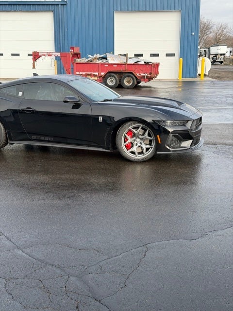 2025 Ford Mustang GT Premium Shelby GT350