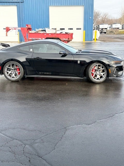 2025 Ford Mustang GT Premium Shelby GT350