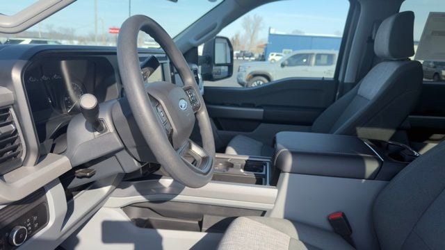 2026 Ford F-350SD DRW