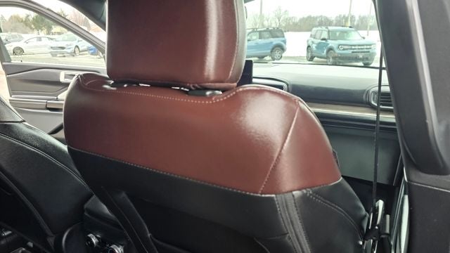 2023 Ford Explorer Platinum
