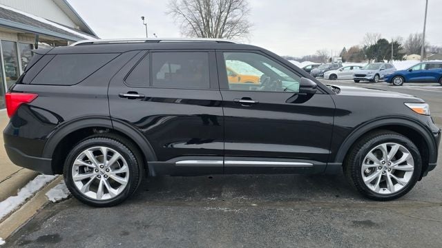 2023 Ford Explorer Platinum