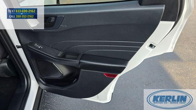2022 Ford Escape Hybrid SE
