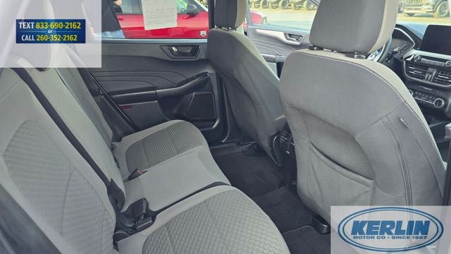 2022 Ford Escape Hybrid SE