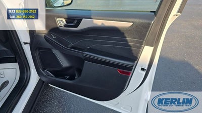 2022 Ford Escape Hybrid SE