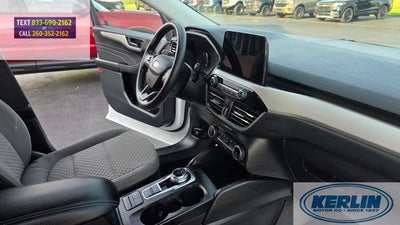 2022 Ford Escape Hybrid SE