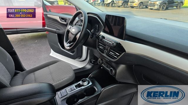 2022 Ford Escape Hybrid SE
