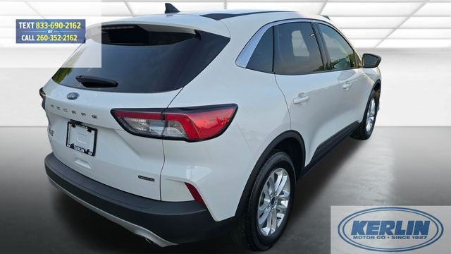2022 Ford Escape Hybrid SE