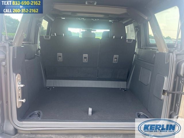 2026 Ford Bronco Big Bend Matte Black Package