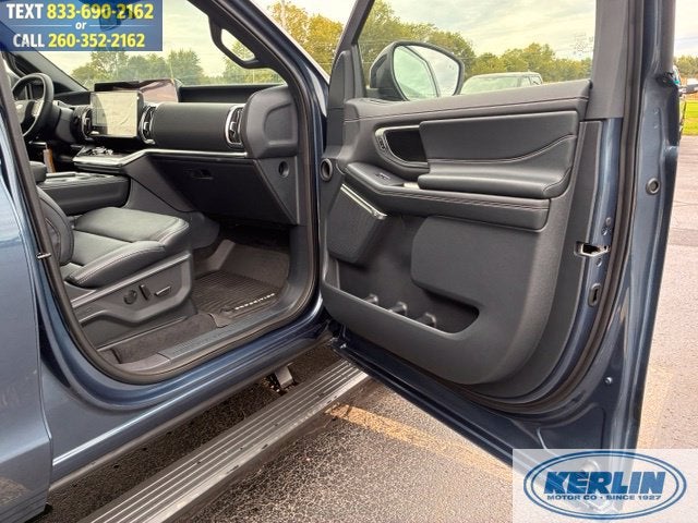 2027 Ford Expedition Max Platinum Stealth Performance Package
