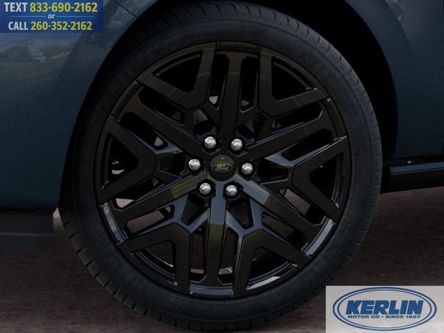 2027 Ford Expedition Max Platinum Stealth Performance Package