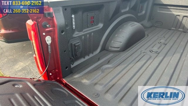 2027 Ford F-350SD XLT