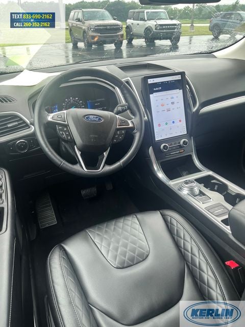 2023 Ford Edge Titanium