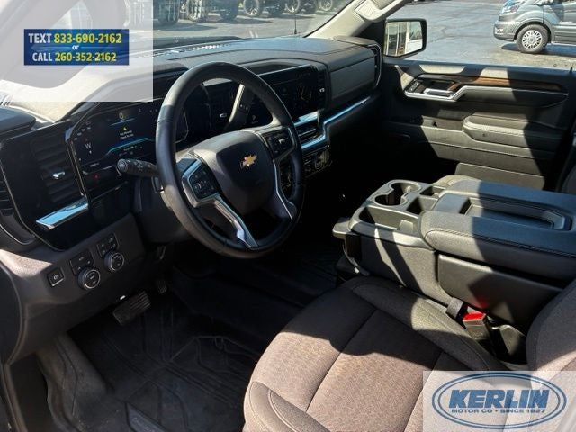 2024 Chevrolet Silverado 1500 LT LT1