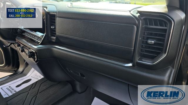 2024 Chevrolet Silverado 1500 LT LT1