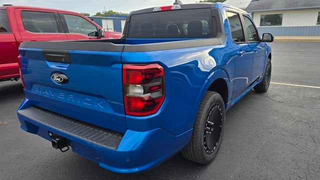 2025 Ford Maverick Lobo Standard