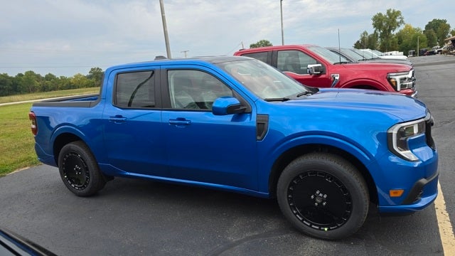 2025 Ford Maverick Lobo Standard
