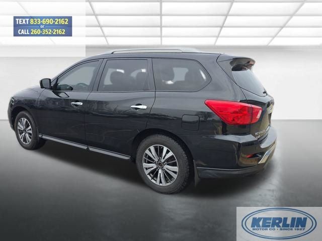 2017 Nissan Pathfinder SL