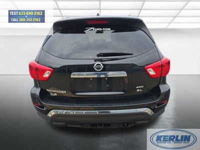 2017 Nissan Pathfinder SL