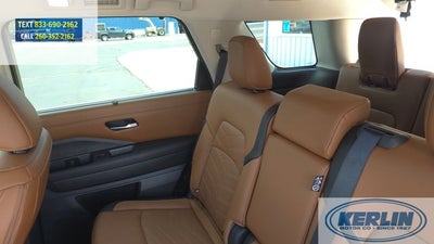 2025 Nissan Pathfinder Platinum