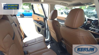 2025 Nissan Pathfinder Platinum
