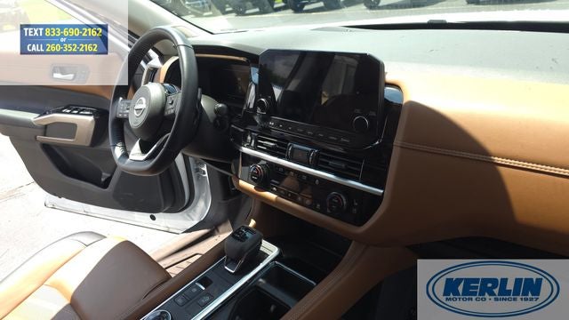 2025 Nissan Pathfinder Platinum