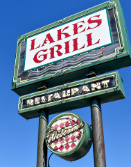 Lakes Grill in Silver Lake